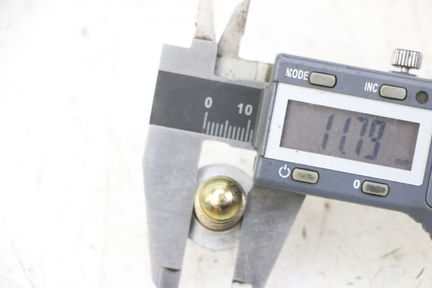 photo de ENGINE OIL CAP GOES WIKI 125 (2010 - 2015) - Component detail