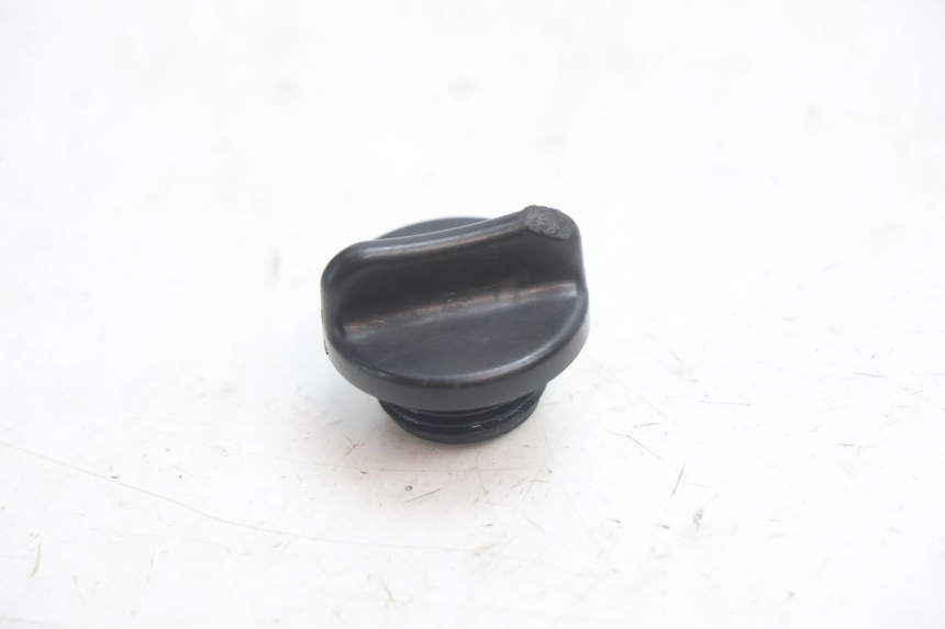 photo de ENGINE OIL CAP SUZUKI GSR 600 (2005 - 2012) - Main view