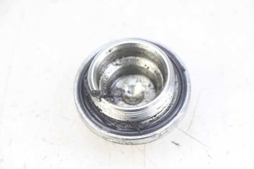 photo de OIL SUMP PLUG PIAGGIO MP3 RL 250 (2006 - 2010) - Zoom on usage condition