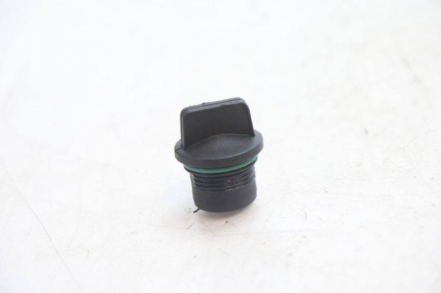 photo de ENGINE OIL CAP DUCATI SS IE DS CARENEE 1000 (2002 - 2006) - Component detail