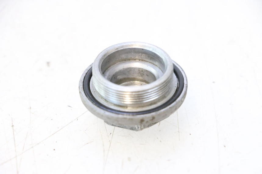 photo de ENGINE OIL CAP BOOM TRIKE FUN 500 (2004 - 2010) - Zoom on usage condition