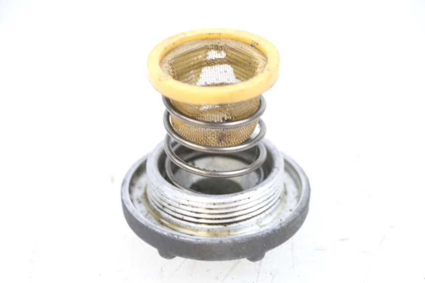 photo de ENGINE OIL CAP YAMAHA X-MAX XMAX 125 (2010 - 2013) - Alternative perspective