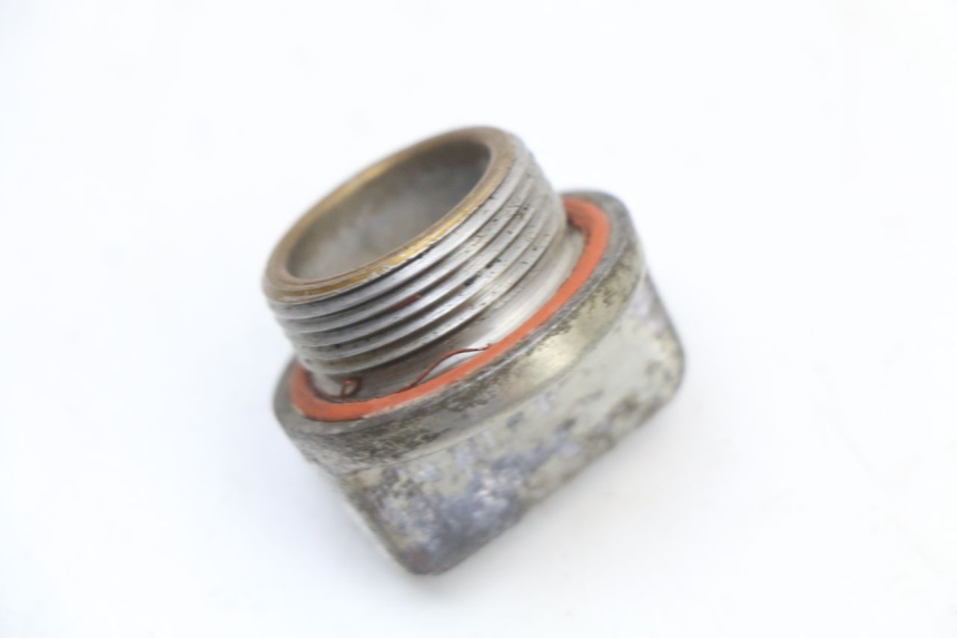 photo de ENGINE OIL CAP YAMAHA XJ F 900 (1983 - 1994) - Zoom on usage condition