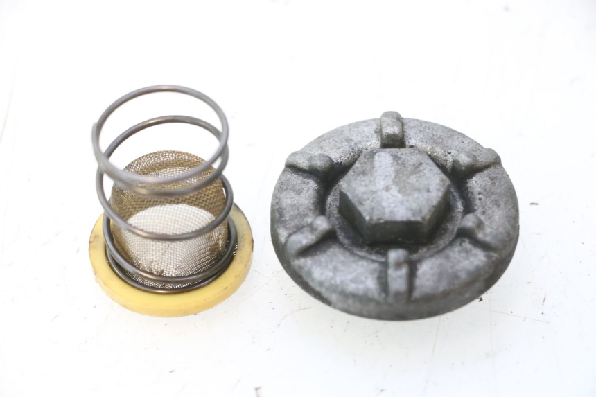 photo de ENGINE OIL CAP YAMAHA YP MAJESTY 125 (2007 - 2010) - Main view