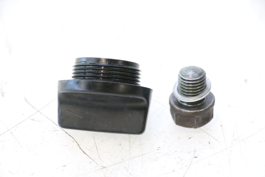 photo de ENGINE OIL CAP KAWASAKI ZZR 600 (1995 - 2004) - Component detail