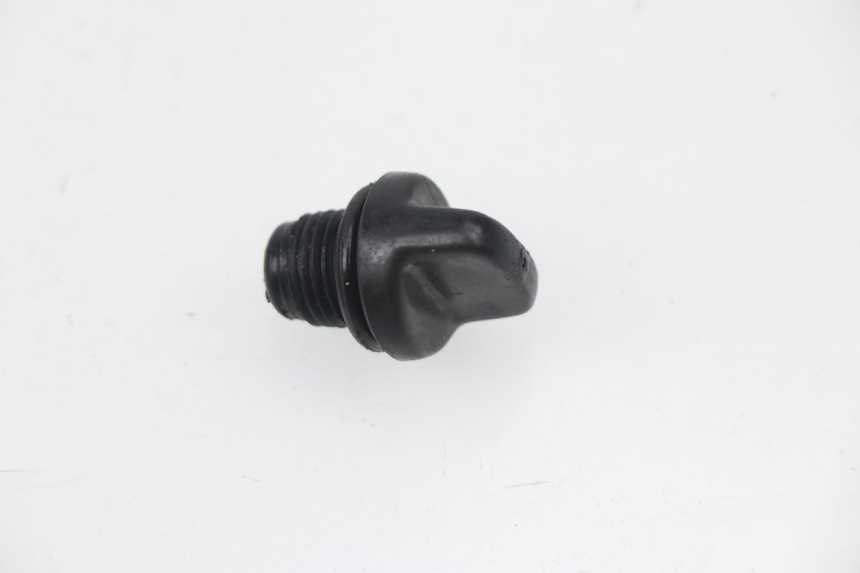 photo de REAR WHEEL SHAFT CAP KEEWAY F-ACT FACT 50 (2006 - 2011) - Component detail