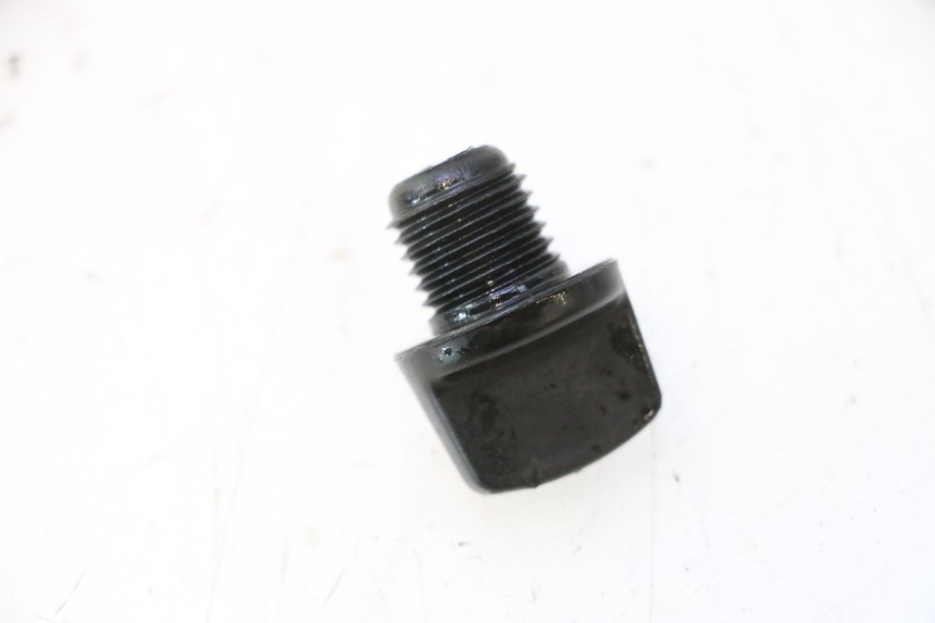 photo de REAR WHEEL SHAFT CAP RIDE JUMP 2T 50 (2012 - 2017) - Zoom on usage condition