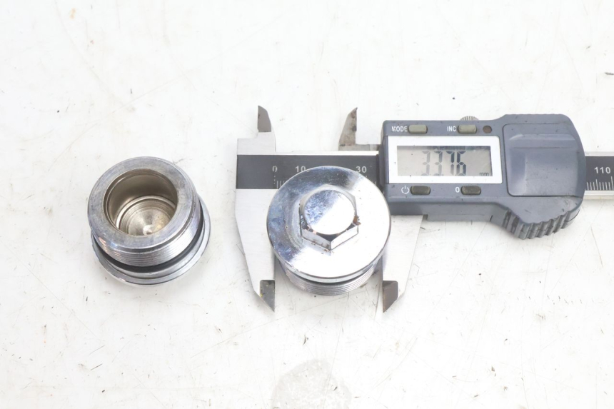 photo de FORK CAP PEUGEOT SATELIS 125 (2013 - 2018) - Zoom on usage condition