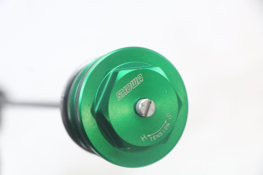 photo de FORK CAP KAWASAKI VERSYS ABS 650 (2015 - 2018) - Alternative perspective