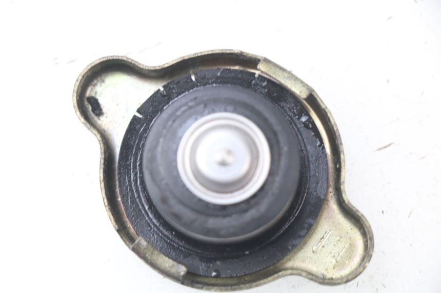 photo de RADIATOR CAP HONDA CBR 919 RR FIREBLADE 900 (1998 - 1999) - Component detail