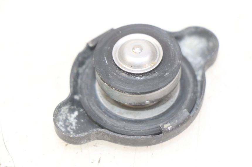 photo de RADIATOR CAP HONDA CRF CR-F 450 (2009 - 2012) - Component detail
