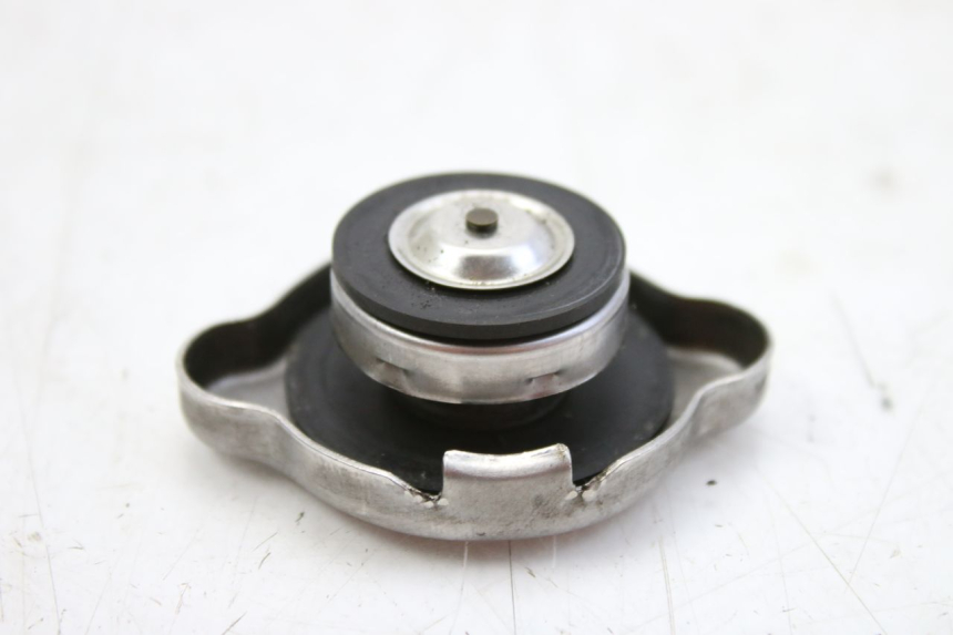 photo de RADIATOR CAP HONDA FES S-WING SWING ABS 125 (2007 - 2015) - Component detail