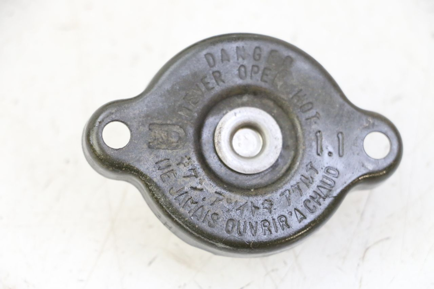 photo de RADIATOR CAP YAMAHA FZ6 N FAZER 600 (2004 - 2006) - Main view