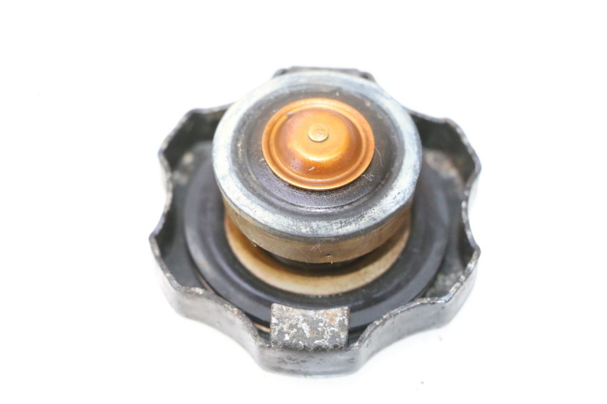 photo de RADIATOR CAP KAWASAKI GPX F ZX750F 750 (1986 - 1990) - Zoom on usage condition
