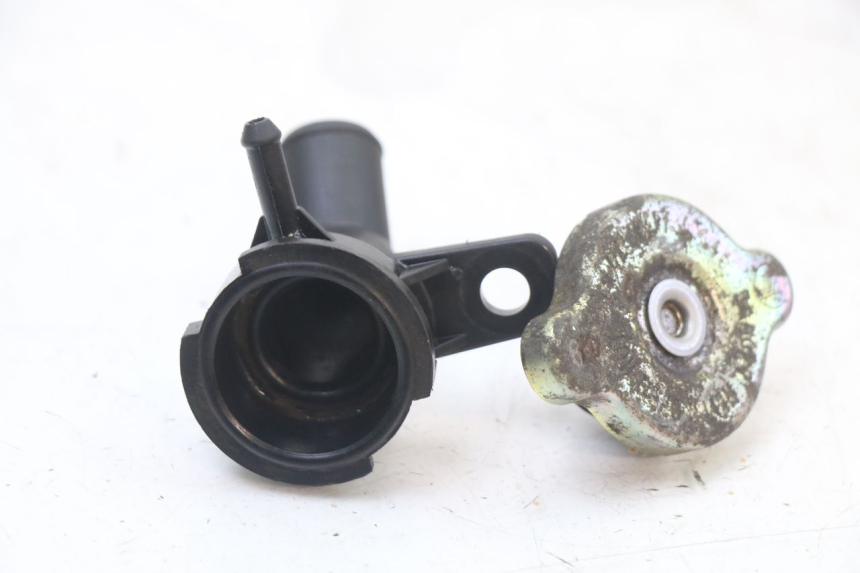 photo de RADIATOR CAP HONDA NES AROBASE 125 (2000 - 2003) - Component detail