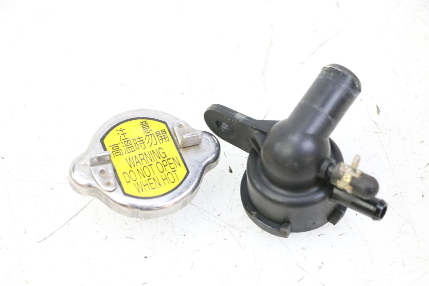 photo de RADIATOR CAP SYM JOYMAX 125 (2010 - 2017) - Main view