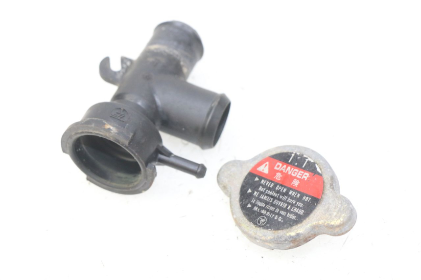 photo de RADIATOR CAP HONDA VFR VTEC RC46 800 (2002 - 2013) - Main view