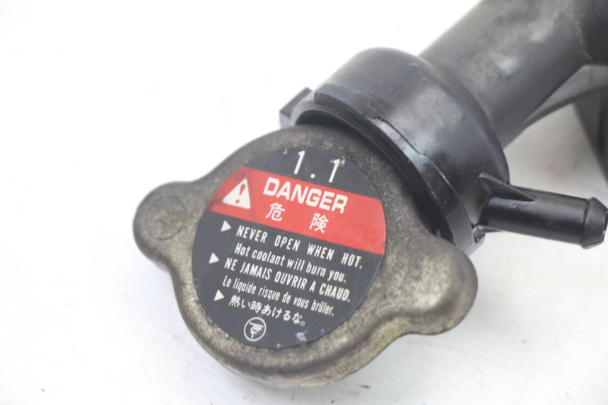 photo de RADIATOR CAP HONDA VT C2 SHADOW 750 (1997 - 2001) - Zoom on usage condition