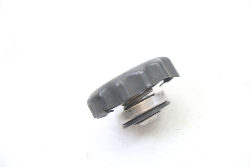 photo de RADIATOR CAP HONDA XLV VARADERO 125 (2000 - 2006) - Component detail