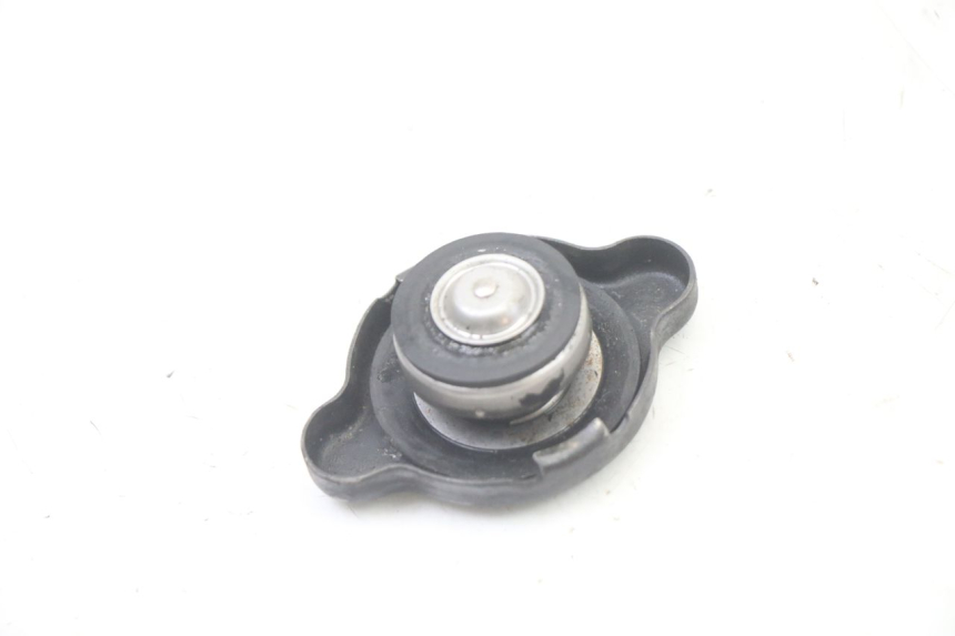 photo de RADIATOR CAP YAMAHA YZ-F YZF 250 (2007 - 2013) - Zoom on usage condition
