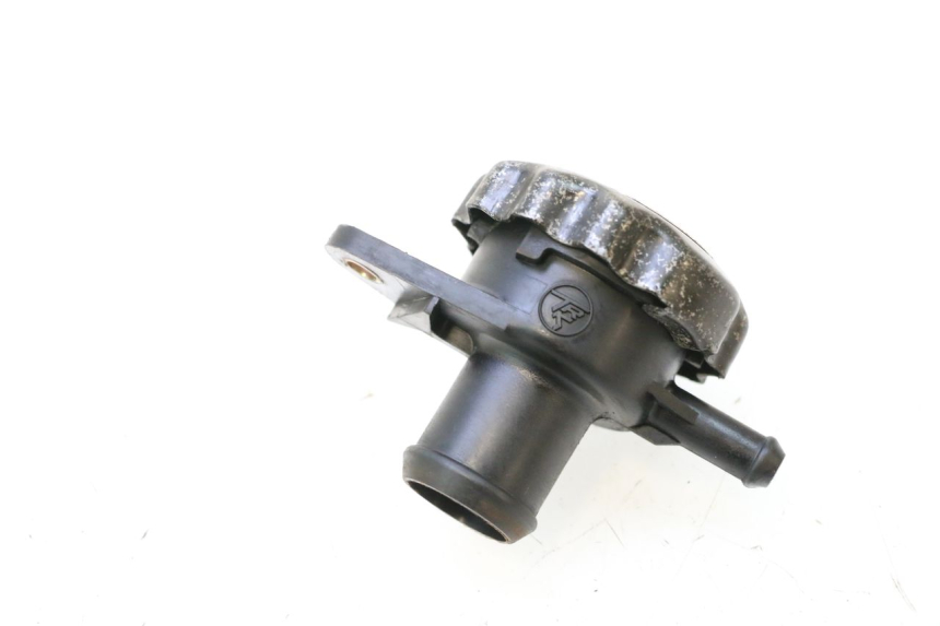 photo de RADIATOR CAP YAMAHA YP MAJESTY 125 (1998 - 2001) - Component detail
