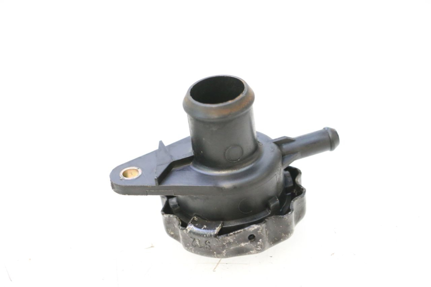 photo de RADIATOR CAP YAMAHA YP MAJESTY 125 (1998 - 2001) - Zoom on usage condition