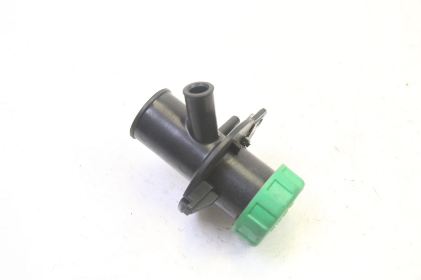 photo de FUEL TANK CAP QUADRO 4 4D 350 (2015 - 2018) - Technical close-up