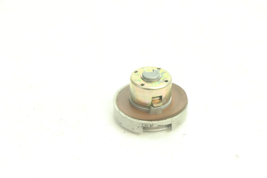 photo de FUEL TANK CAP KYMCO AGILITY 4T 50 (2018 - 2022) - Alternative perspective