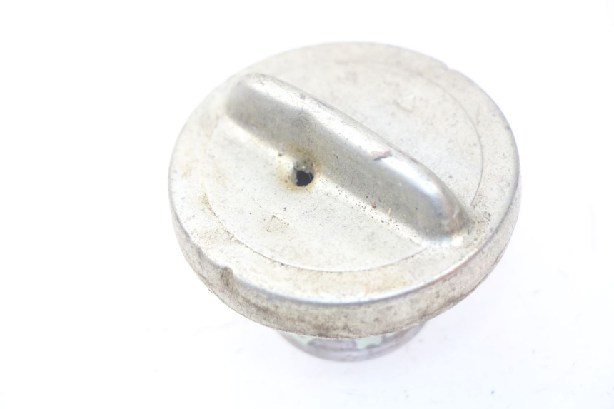 photo de FUEL TANK CAP JONWAY AZTRAL 125 (2008 - 2017) - Zoom on usage condition