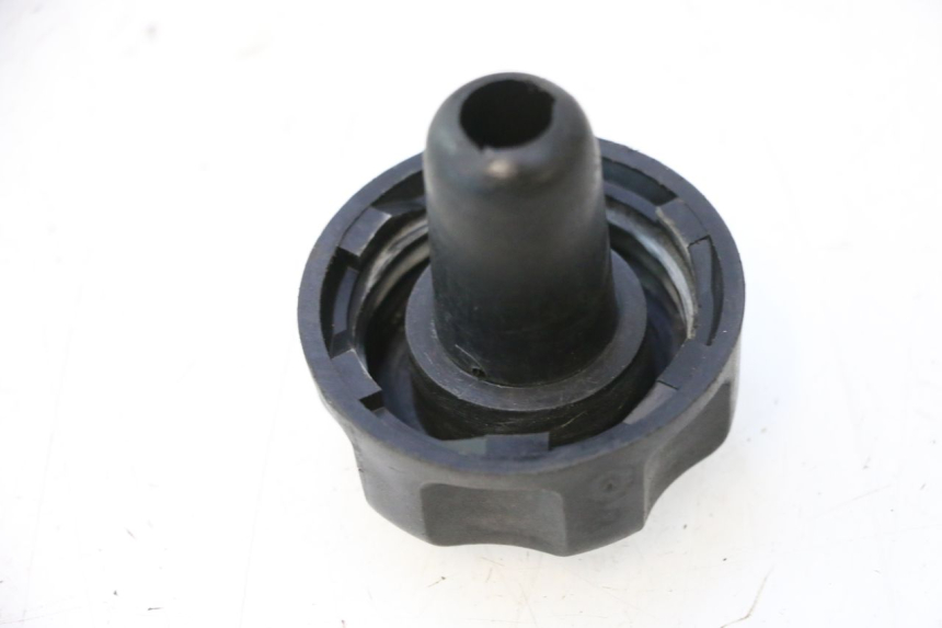 photo de FUEL TANK CAP MBK BOOSTER ROCKET 50 (1995 - 1998) - Component detail