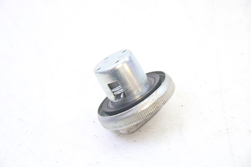 photo de FUEL TANK CAP ORCAL CAVARO 4T 50 (2019 - 2023) - Alternative perspective