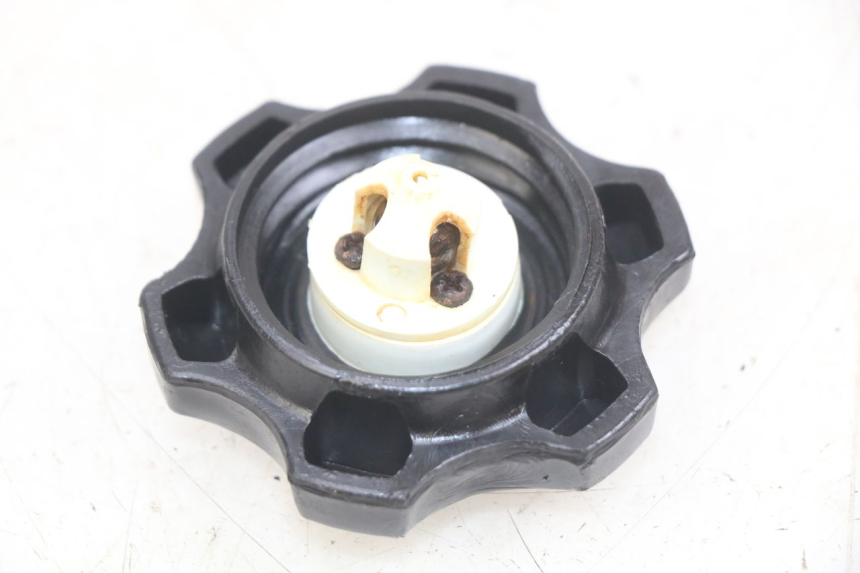 photo de FUEL TANK CAP JIANSHE COYOTE 80 - Component detail
