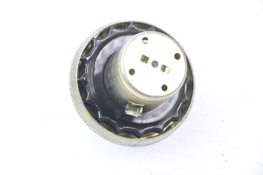 photo de FUEL TANK CAP GENERIC CRACKER 50 (2005 - 2008) - Component detail