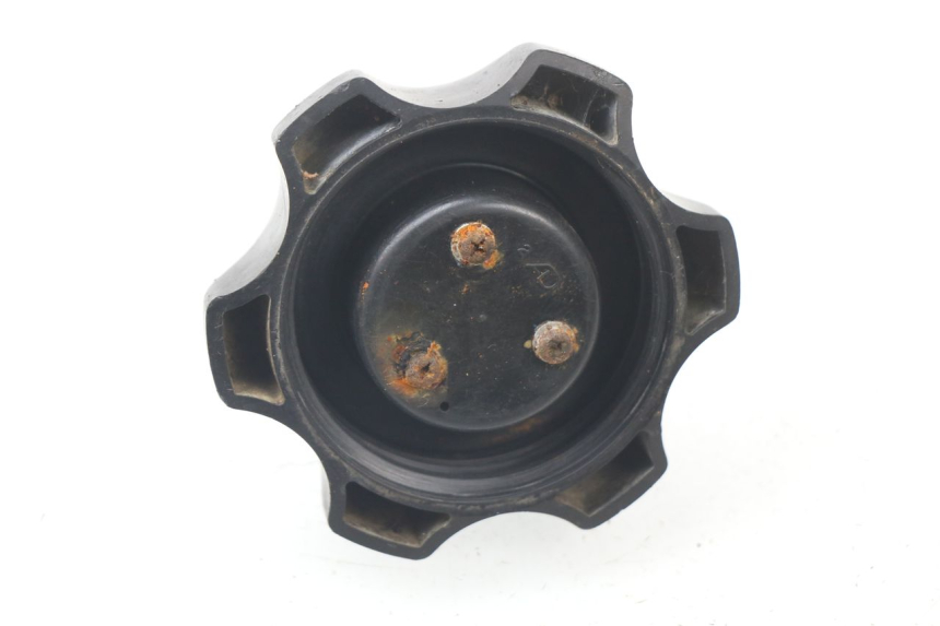 photo de FUEL TANK CAP HONDA CRF CR-F 450 (2001 - 2005) - Zoom on usage condition