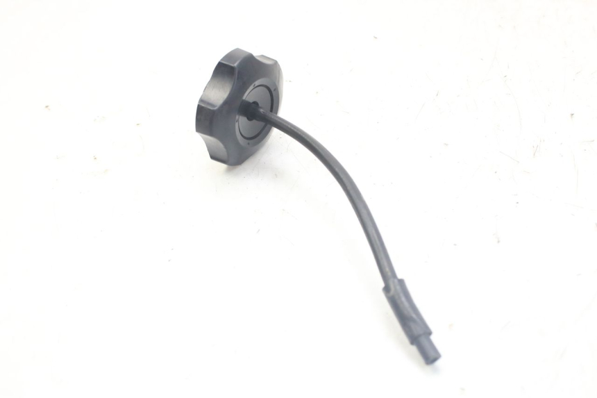 photo de FUEL TANK CAP HONDA CRF 250 (2010 - 2013) - Component detail