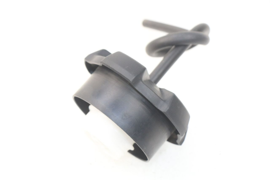 photo de FUEL TANK CAP HONDA CRF-F CRF F 110 (2019 - 2022) - Zoom on usage condition