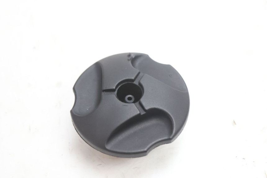 photo de FUEL TANK CAP HM HONDA CRM DERAPAGE RR 50 (2006 - 2017) - Main view