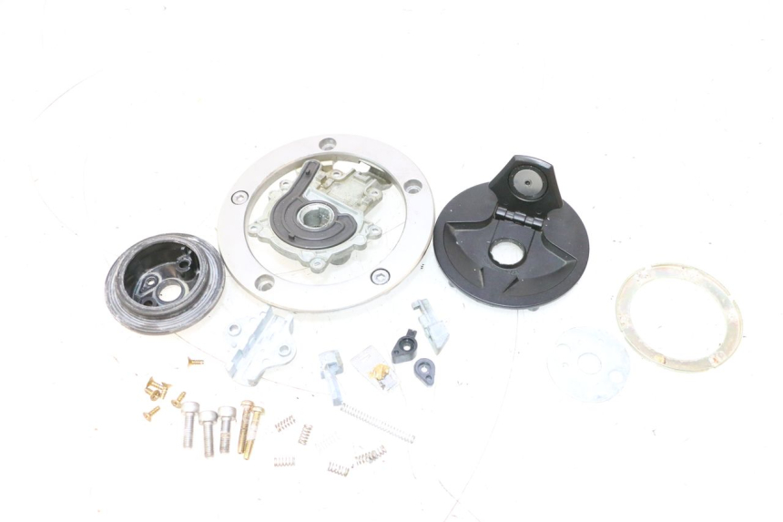 photo de FUEL TANK CAP KAWASAKI ER-6 ER6 N 650 (2005 - 2009) - Main view