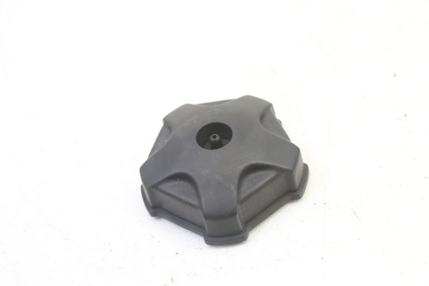 photo de FUEL TANK CAP APRILIA ETX 125 (1998 - 2002) - Component detail