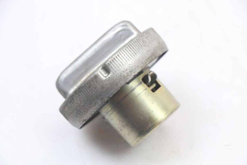 photo de FUEL TANK CAP HONDA FES PANTHEON 2T 125 (1998 - 2002) - Main view