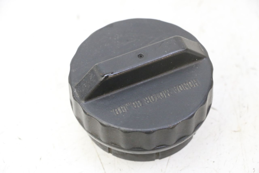 photo de FUEL TANK CAP HONDA FES S-WING SWING ABS 125 (2007 - 2015) - Main view