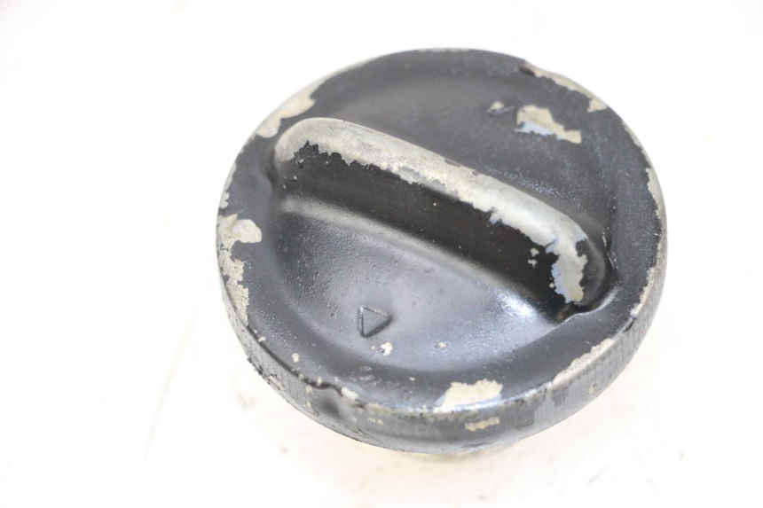 photo de FUEL TANK CAP SYM FIDDLE 2 50 (2008 - 2013) - Zoom on usage condition