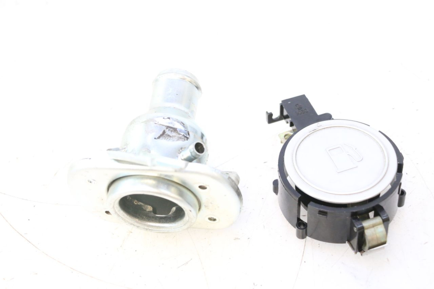 photo de FUEL TANK CAP KYMCO GRAND DINK 125 (2008 - 2014) - Main view