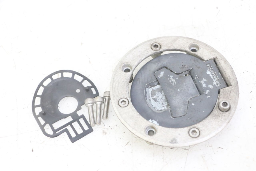 photo de FUEL TANK CAP SUZUKI GS GSE 500 (2001 - 2003) - Component detail