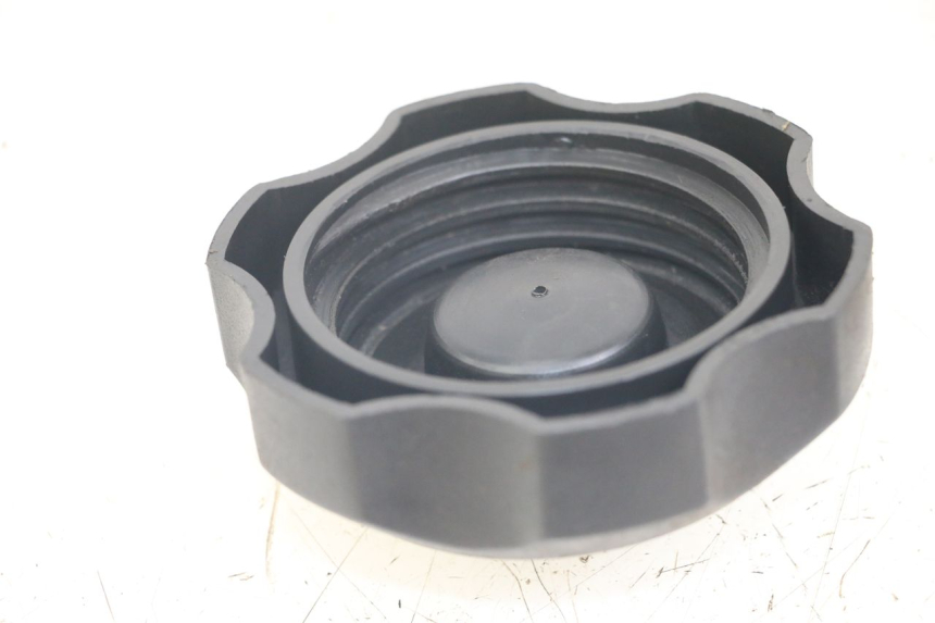 photo de FUEL TANK CAP HYTRACK HY S 4X4 410 (2013 - 2016) - Component detail