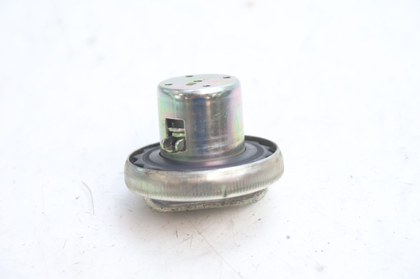photo de FUEL TANK CAP RIDE JUMP 2T 50 (2012 - 2017) - Zoom on usage condition