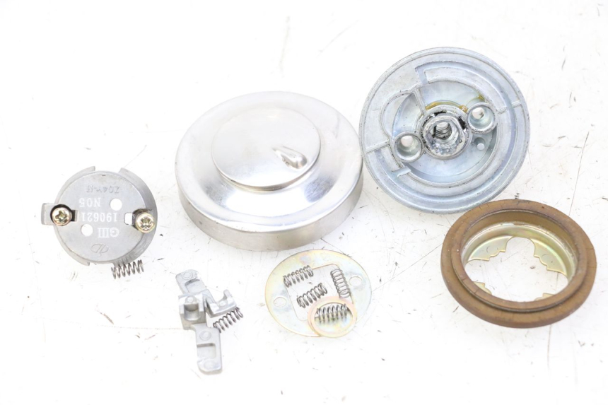 photo de FUEL TANK CAP KEEWAY K-LIGHT KLIGHT 125 (2018 - 2025) - Main view