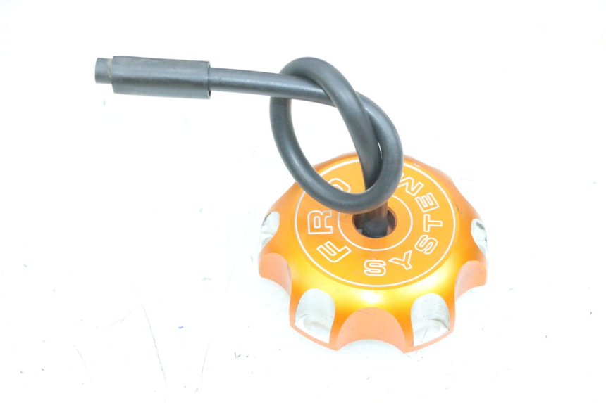 photo de FUEL TANK CAP KAWASAKI KXF KX-F 250 (2017 - 2019) - Main view