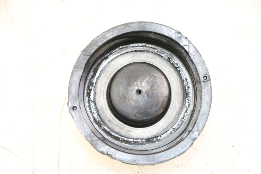 photo de FUEL TANK CAP KYMCO PEOPLE S 125 (2000 - 2008) - Component detail