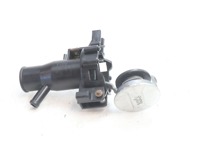 photo de FUEL TANK CAP SYM ORBIT III 3 4T 50 (2021 - 2025) - Alternative perspective